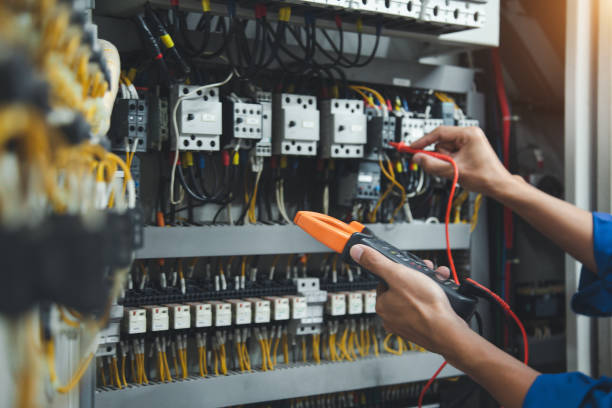 Best Licensed Electrician  in Bloomingdale, FL